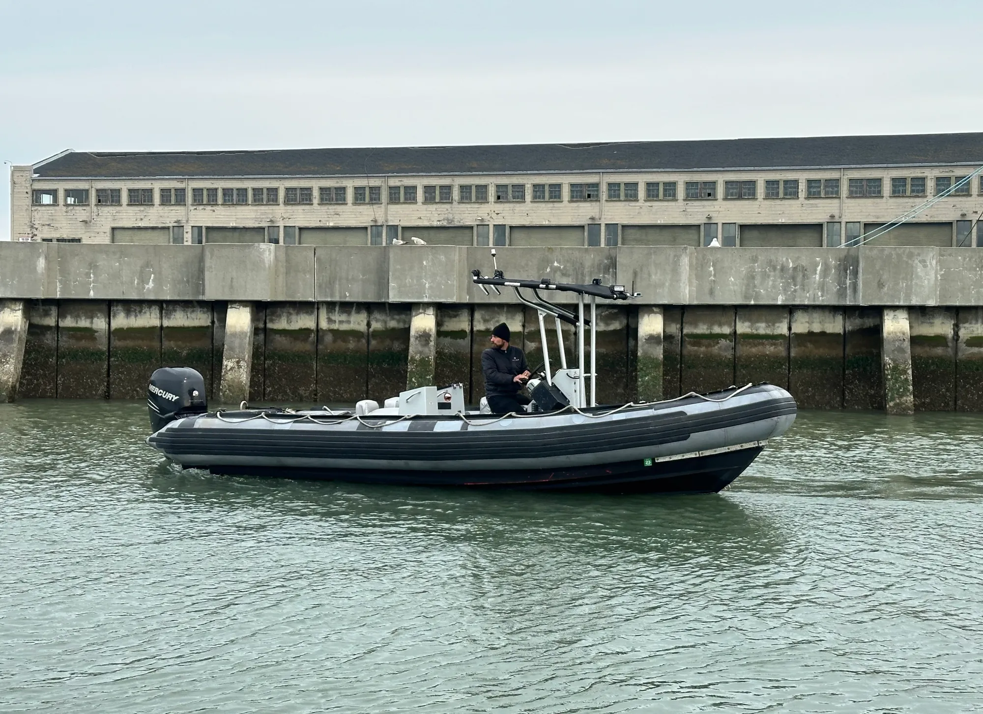 SF Media Boat